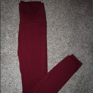 Crimson Wunder Under leggings